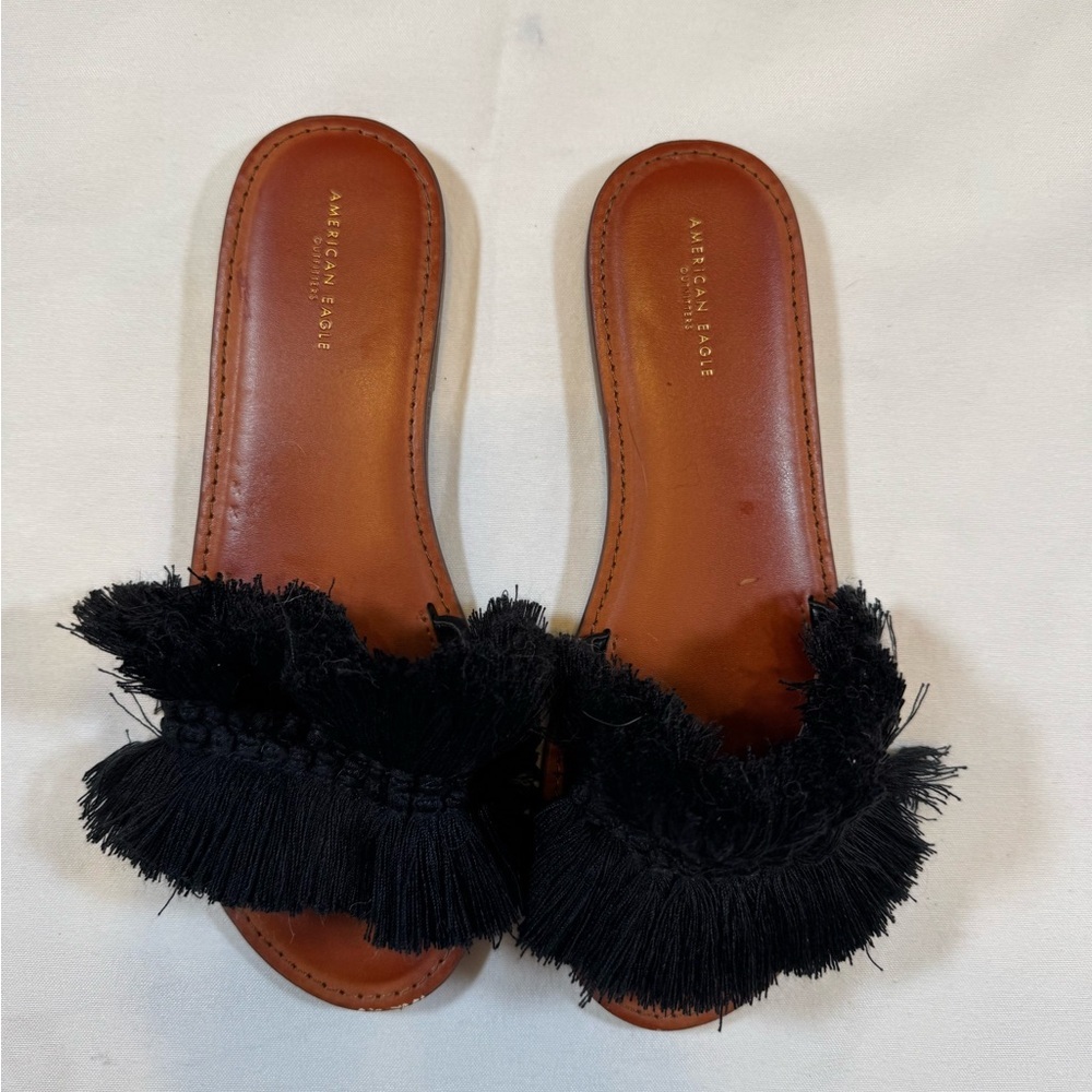 American Eagle Women’s Boho Fringed Black Slide Sandals - Worn once! - Picture 3 of 7